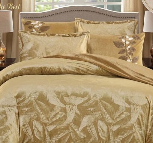 COMFORTER VELVET HIGH QUALITY 6 PCS Soft, velvet, comfort bed set ,classic and modern body friendly king mustard مفرش مخمل فخم يصلح للعرائس و عملي في نفس الوقت.