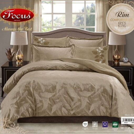 COMFORTER VELVET HIGH QUALITY 6 PCS Soft, velvet, comfort bed set ,classic and modern body friendly king light-brown مفرش مخمل فخم يصلح للعرائس و عملي في نفس الوقت.