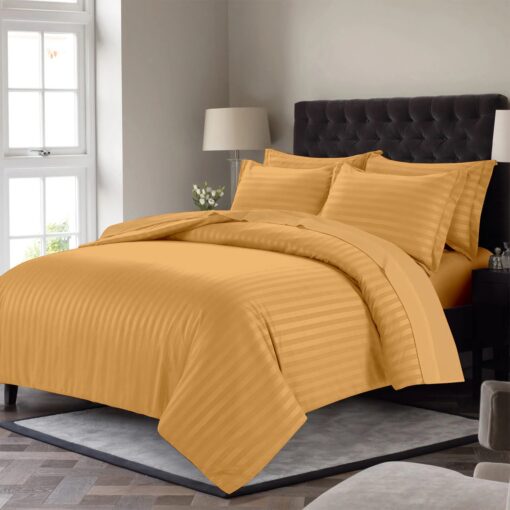 HOTEL COMFORTER WITH PRACTICAL MATERIAL King Pillow Cover, Comforter, Fitted Sheet Modern soft Hotel Collection mustard لحاف فندقي عالي الجودة صحي ناعم ومريح في النوم